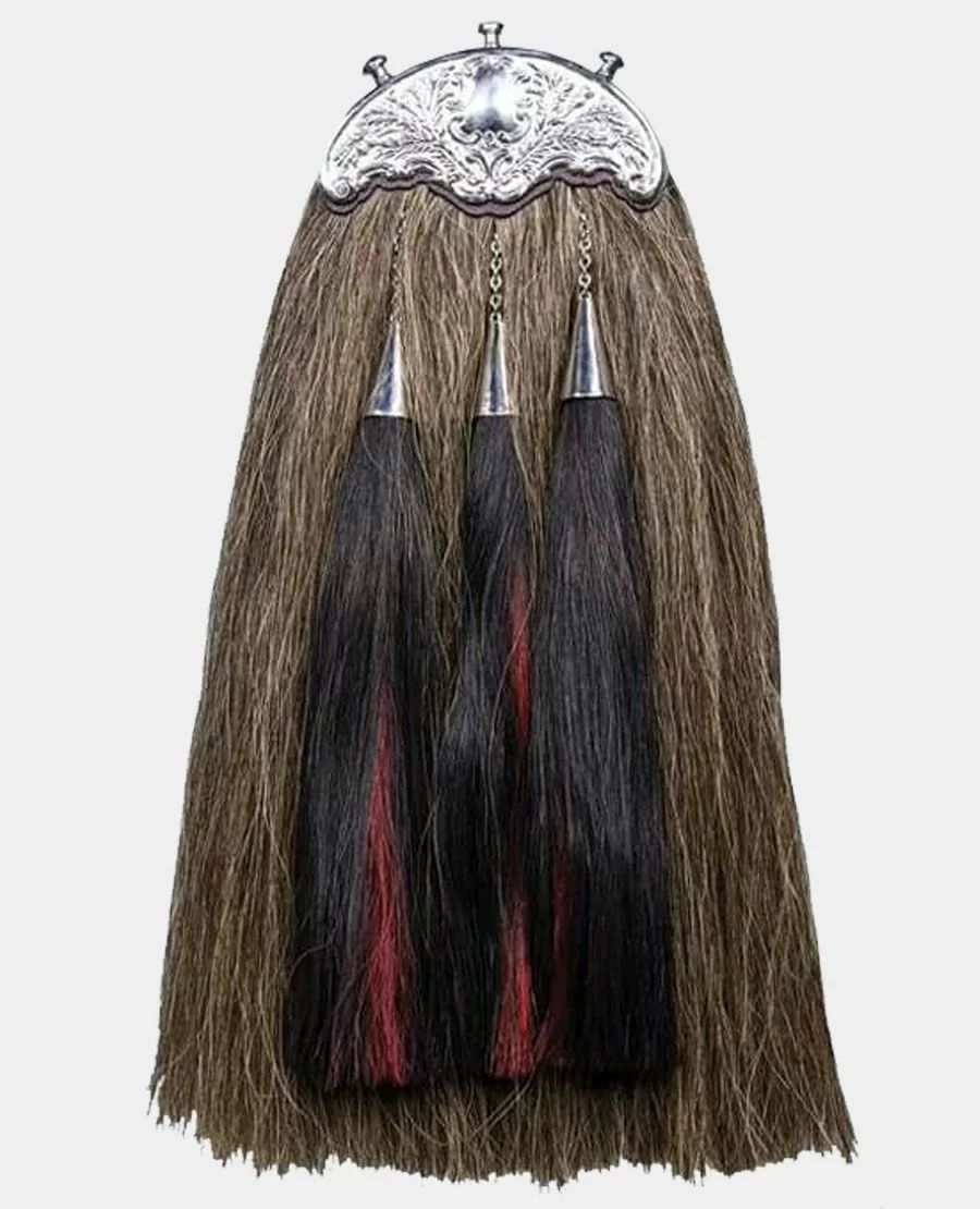 brown_horse_hair_sporran_with_3_black_tassels.jpg.webp Brown Horse Hair sporran with 3 Black Tassels - Image 1