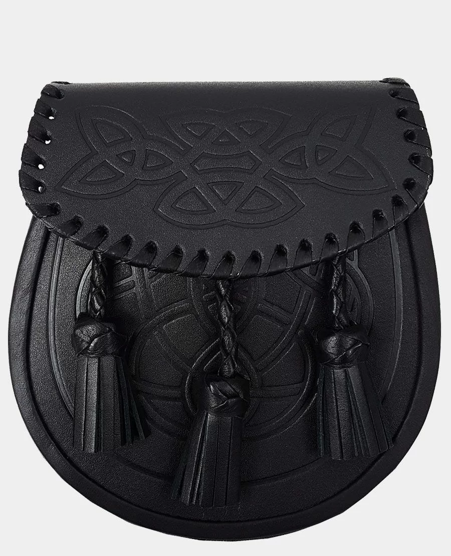 celtic_knot_braided_sporran.jpg.webp Celtic Knot Braided Leather Sporran - Image 1