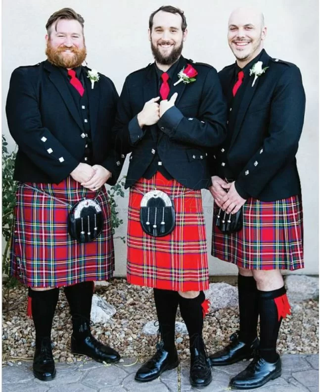 groomsmen_argyll_kilt_outfit_Kiltshub.com.webp groomsmen_argyll_kilt_outfit_Kiltshub.com.webp