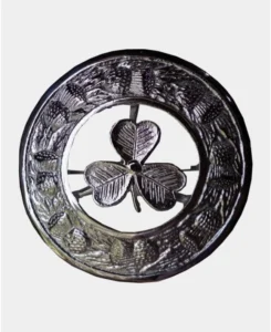 Shamrock_kilt_fly_plaid_brooch_Kiltshub.com.webp