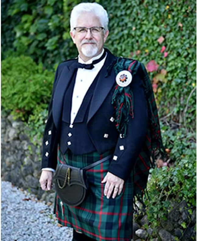 casual_kilt_outfit_for_men_Kiltshub.com.jpg.webp